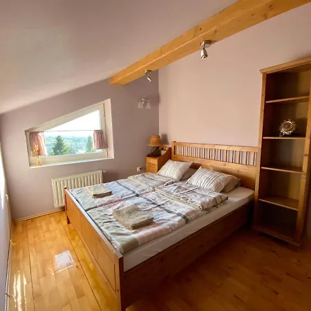 Dom Z Pieknym Widokiem Beskidy Casa de Férias